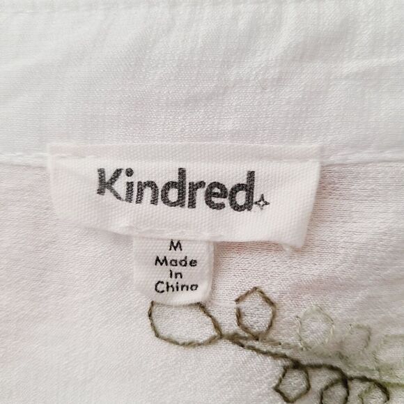 Kindred Womens Embroidered Floral V-Neck Button Boho Blouse‎ Size M 3/4 Sleeve - Picture 7 of 8